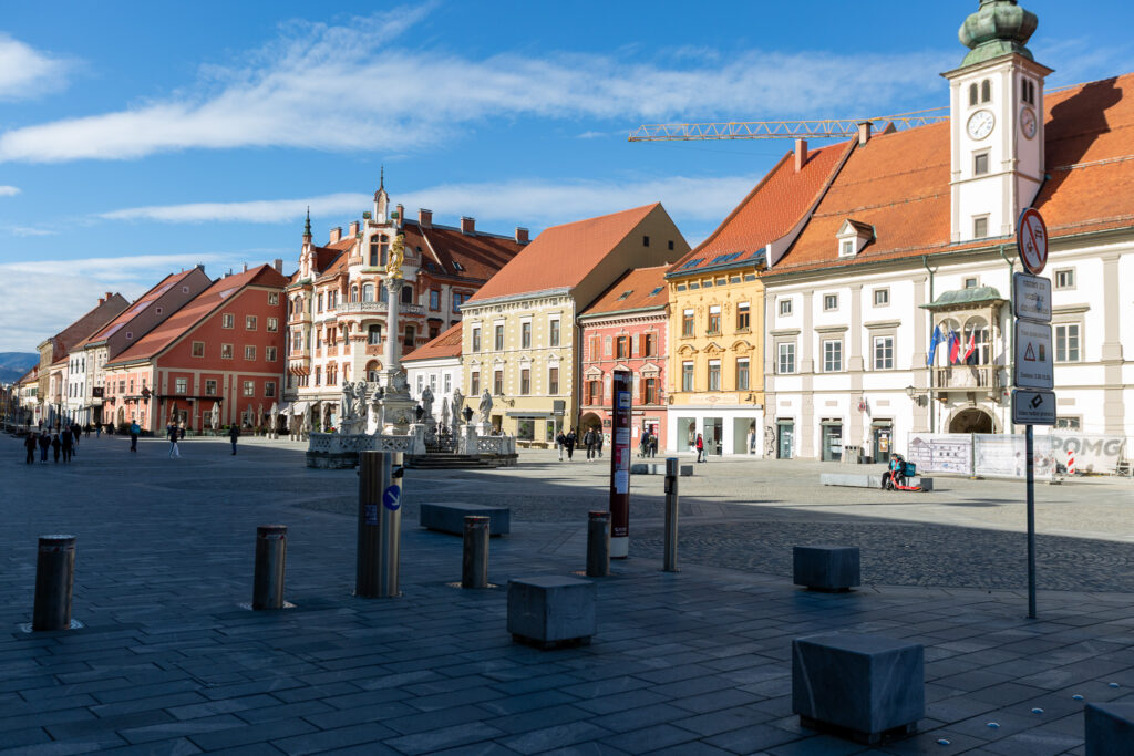 Námestie Mariboru pohľad na budovy