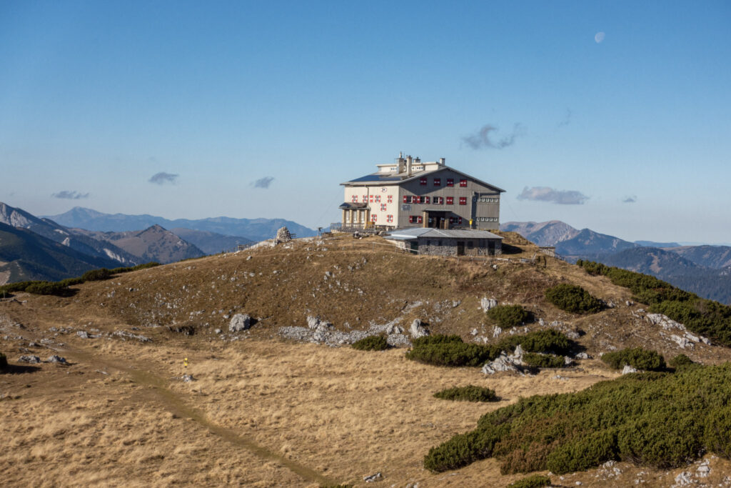 Horská chata Habsburghaus na planine Rax