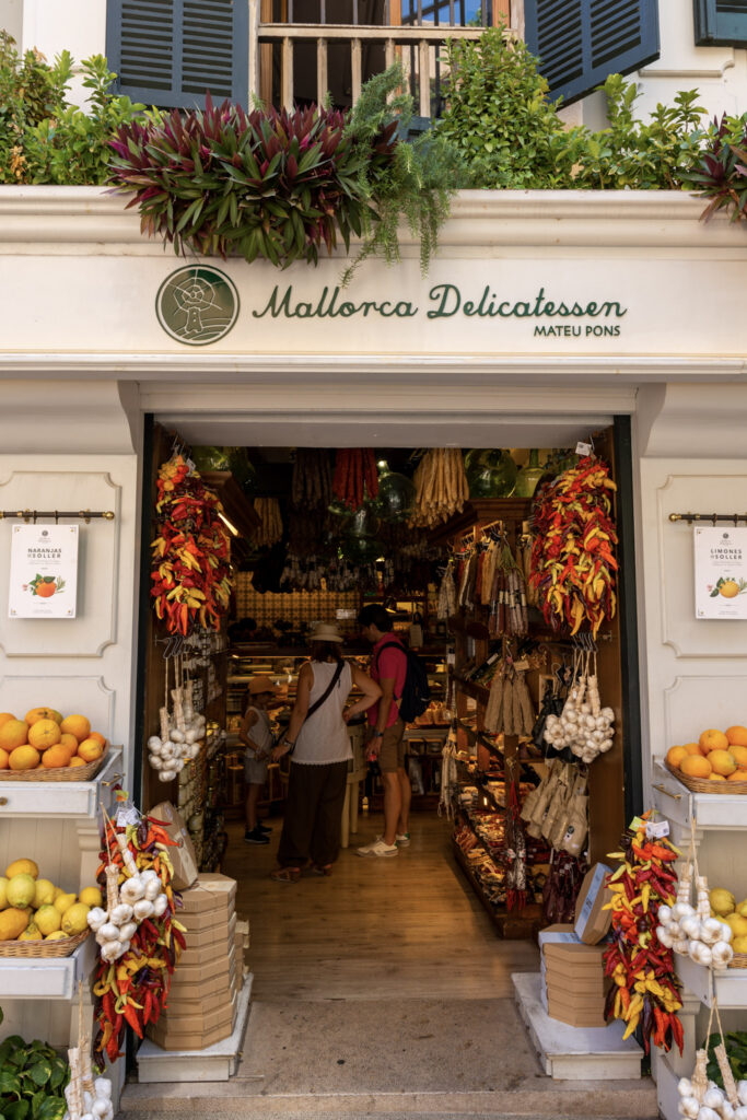 Obchodík Mallorca Delicatessen Mateu Pons v Palme na Malorke