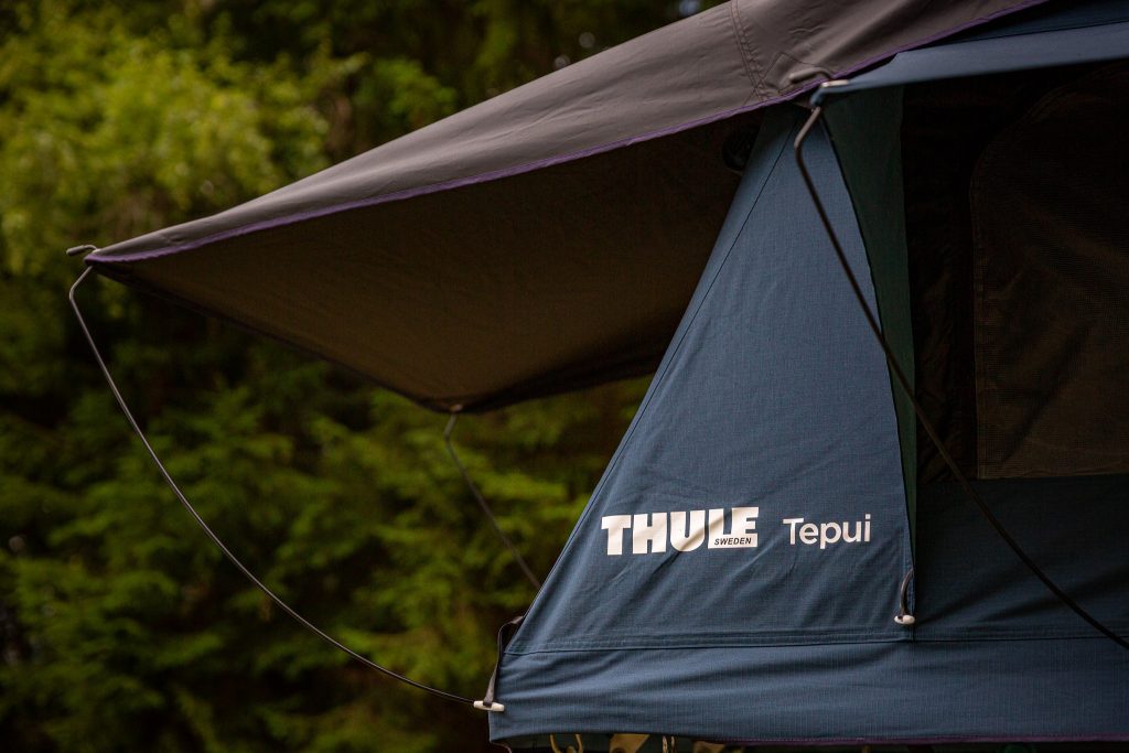 Thule Adventure Camping - Innsbruck 2026 stan na streche auta Thule Tepui