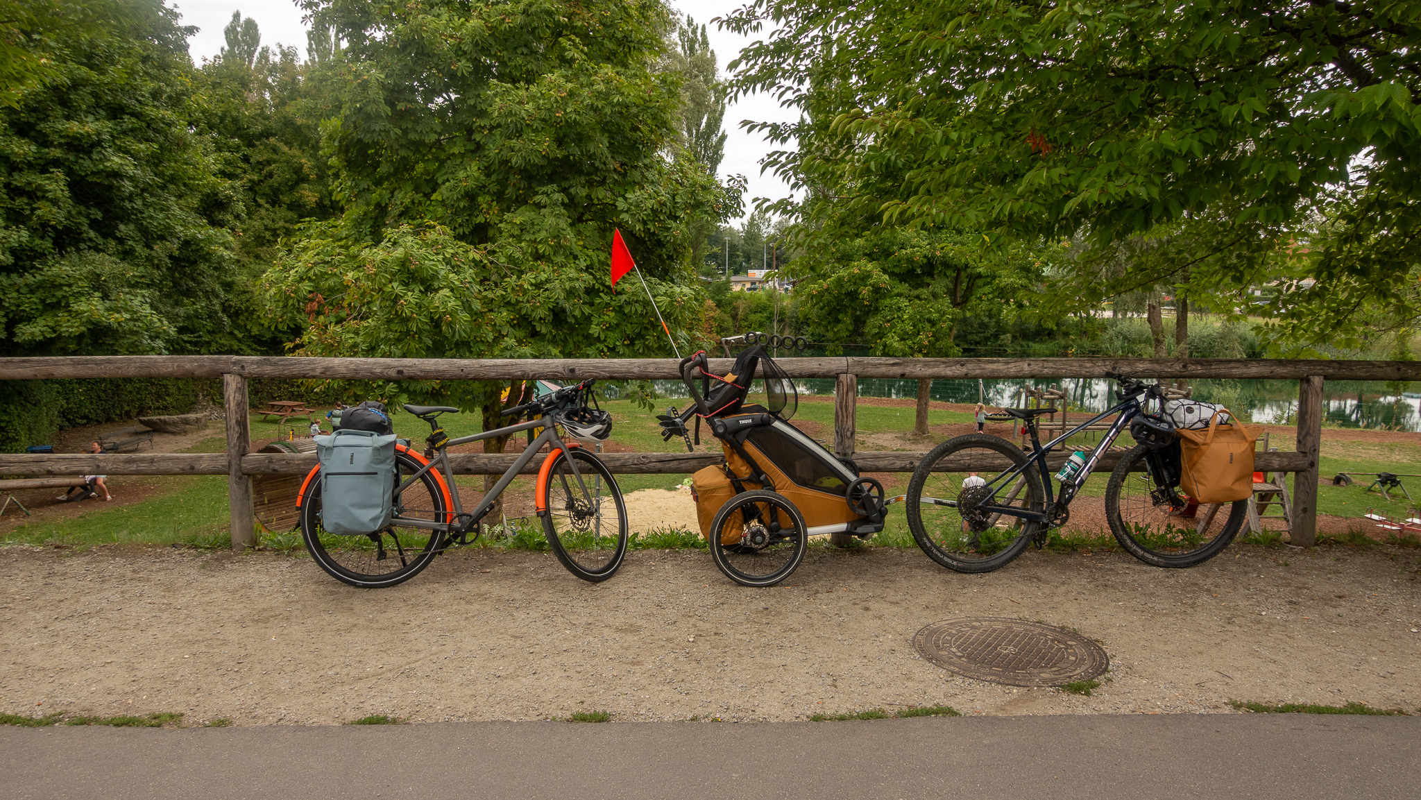 Bicykle pobalené na bikepacking