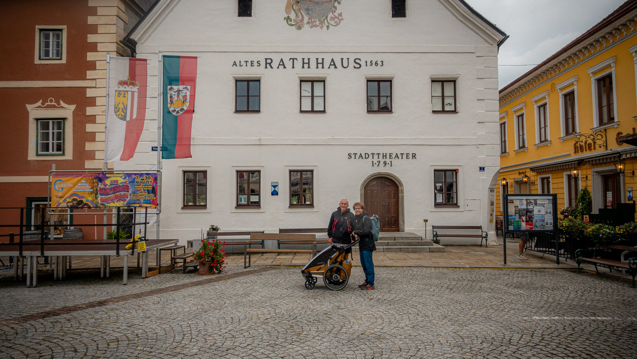 Pohľad na Rathaus v rakúskom Greine