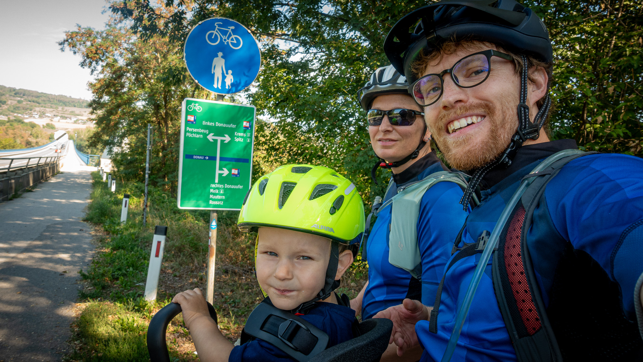 Cyklisti si robia selfie